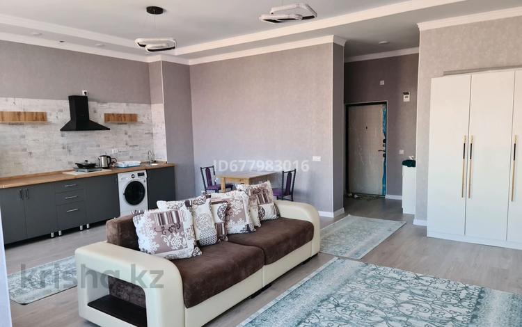 1-комнатная квартира · 42 м² · 3/10 этаж, 28-й мкр 49 за 130 000 ₸ в Актау — фото 2
