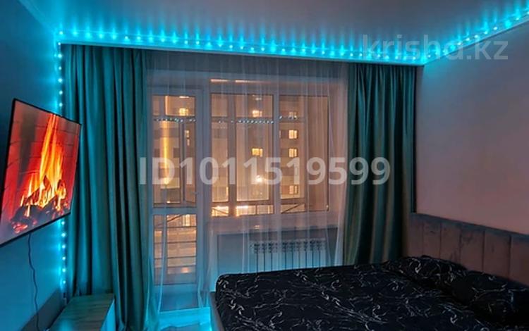 1-комнатная квартира · 30 м² · 4/10 этаж, ул. Розы Баглановой 1 за 15 000 ₸ в Астане, Есильский р-н — фото 2