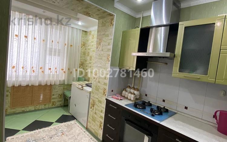 4-бөлмелі пәтер · 92 м² · 4/5 қабат, 27-й мкр 47, бағасы: 23 млн ₸ в Актау — фото 6