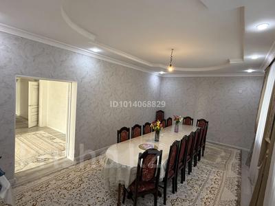 Отдельный дом · 7 комнат · 168 м² · 700 сот., Жоламан 67 — Аяулым магазин за 70 млн ₸ в Аксенгире