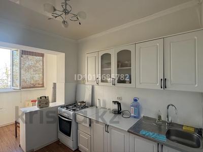 3-комнатная квартира · 70 м² · 2/5 этаж, 15-й мкр 37 за 180 000 ₸ в Актау