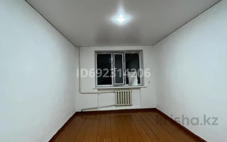 1-комнатная квартира, 18 м², 2/5 этаж, Толе би 4