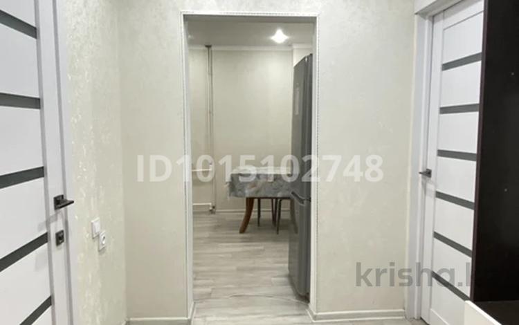1-комнатная квартира · 40 м² · 6/9 этаж, мкр Кунаева 61 — Напротив Салтанат Сарайы за 180 000 ₸ в Уральске — фото 8