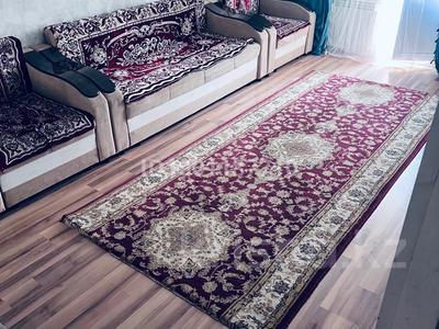 1-комнатная квартира · 31.2 м² · 2/4 этаж, 2 микр 13 — Магазин Чайка за 13.9 млн 〒 в Конаеве (Капчагай)