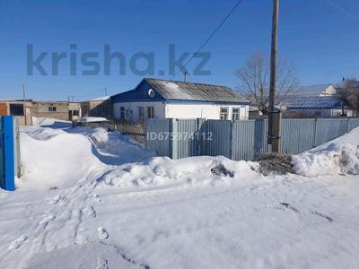 Отдельный дом · 3 комнаты · 83 м² · 20 сот., ул Абылай Хана 31 за 5.5 млн 〒 в Акколе