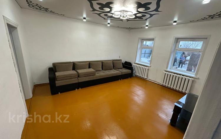 Отдельный дом · 4 комнаты · 70 м² · 15 сот., Темиржолшылар 53 за 13 млн ₸ в Усть-Каменогорске — фото 25