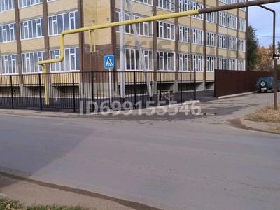 3-бөлмелі пәтер · 96.4 м² · 5/5 қабат, Кокшетау 1/5 — Рынок Алтын Алма, бағасы: ~ 28 млн ₸ в Уральске
