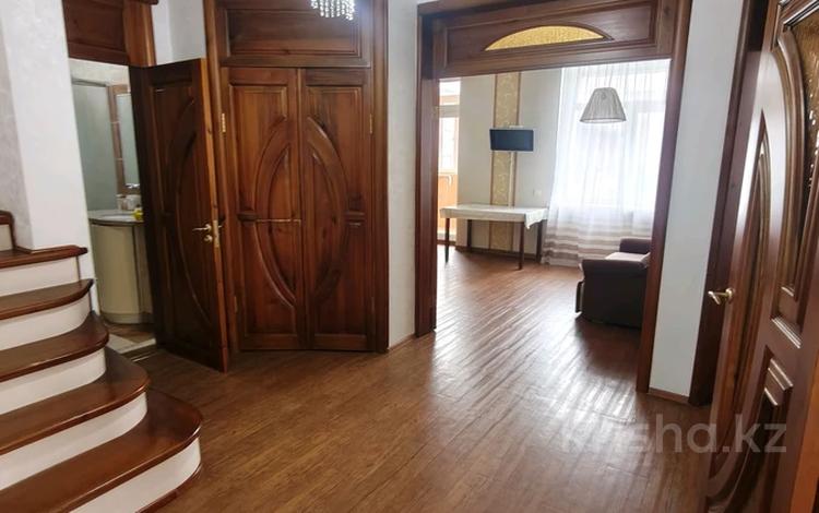 5-бөлмелі пәтер · 189.3 м² · 4/4 қабат, Мкр. Горка Дружбы, бағасы: 45 млн ₸ в Темиртау — фото 2