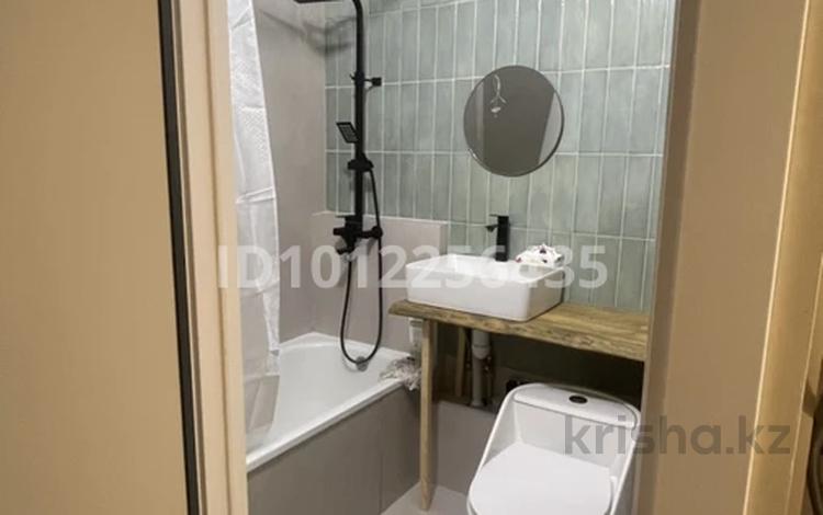 1-комнатная квартира · 40 м² · 5/5 этаж, Туркебаева 244 за 270 000 ₸ в Алматы, Бостандыкский р-н — фото 2