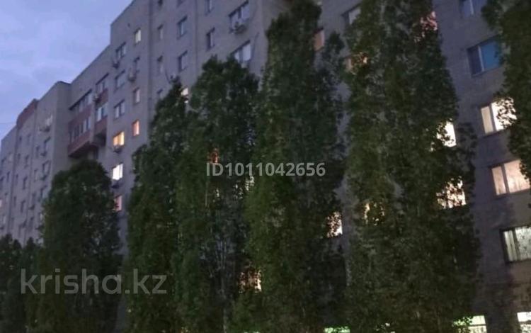 2-бөлмелі пәтер · 65.5 м² · 8/10 қабат, мкр Жилгородок, пр.Мира 5А, бағасы: 22 млн ₸ в Актобе — фото 2
