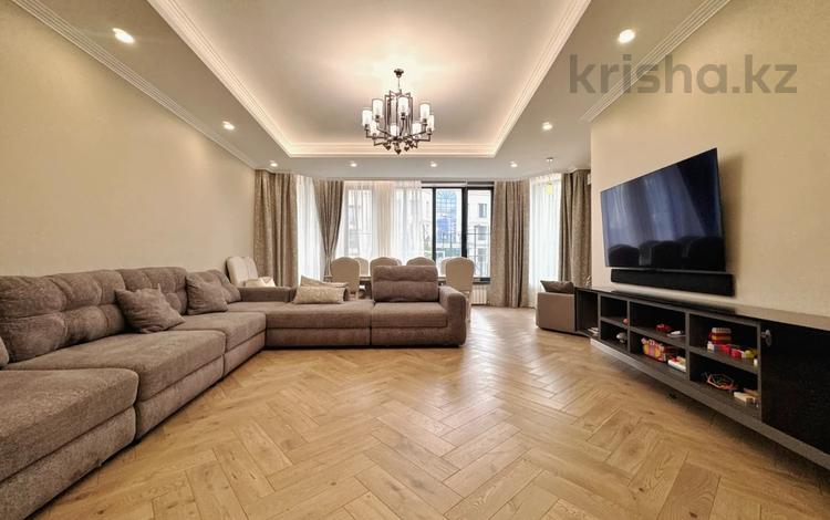 4-комнатная квартира · 175 м² · 1/3 этаж, Сейдимбека 110/1 за 240 млн ₸ в Алматы, Наурызбайский р-н — фото 15