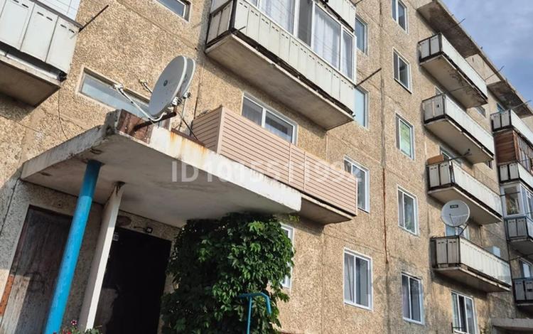 2-бөлмелі пәтер · 51 м² · 5/5 қабат, 2 микрарйон 12, бағасы: 9.8 млн ₸ в Шульбинске — фото 2