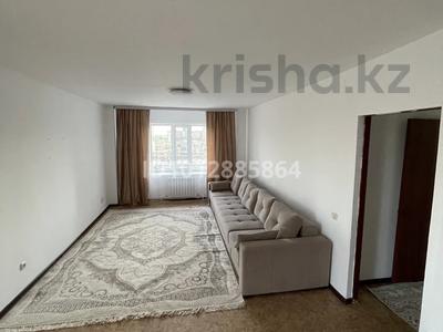 2-комнатная квартира · 70 м² · 5/25 этаж, Микрорайон Байкена Ашимова 22 за 200 000 ₸ в Караганде, Казыбек би р-н