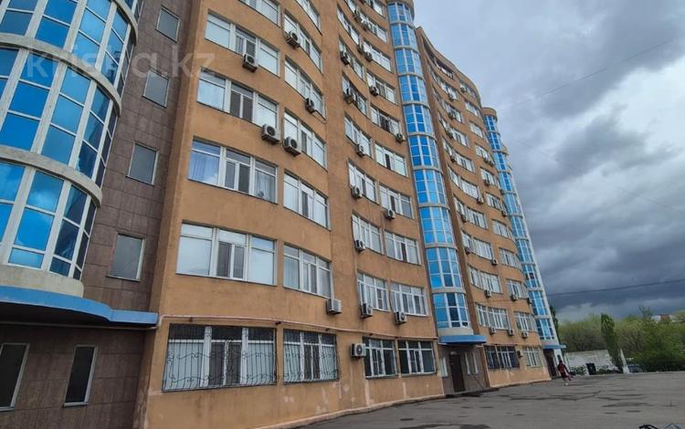 3-комнатная квартира · 106 м² · 1/12 этаж, Есет Батыра 108А за 250 000 ₸ в Актобе — фото 5