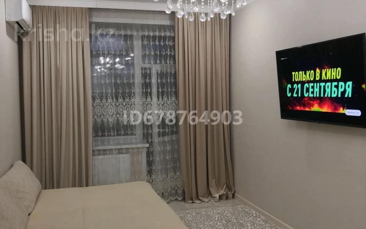2-комнатная квартира, 50 м², 4/9 этаж посуточно, Камзина за 15 000 〒 в Павлодаре — фото 11