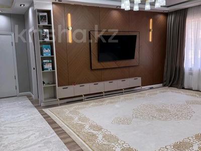 4-комнатная квартира · 106 м² · 7/7 этаж, 17-й мкр 110 за 27 млн ₸ в Актау