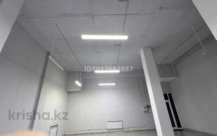 Еркін · 100 м², бағасы: 450 000 ₸ в Астане, Есильский р-н — фото 2