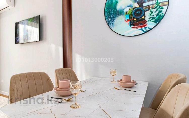 2-бөлмелі пәтер · 86 м² · 3/5 қабат, 34-ш/а., бағасы: 25 000 ₸ в Актау, 34-й мкр — фото 2