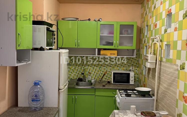 2-комнатная квартира · 49 м² · 6/6 этаж, мкр Кокжиек 12 за 150 000 ₸ в Алматы, Жетысуский р-н — фото 2
