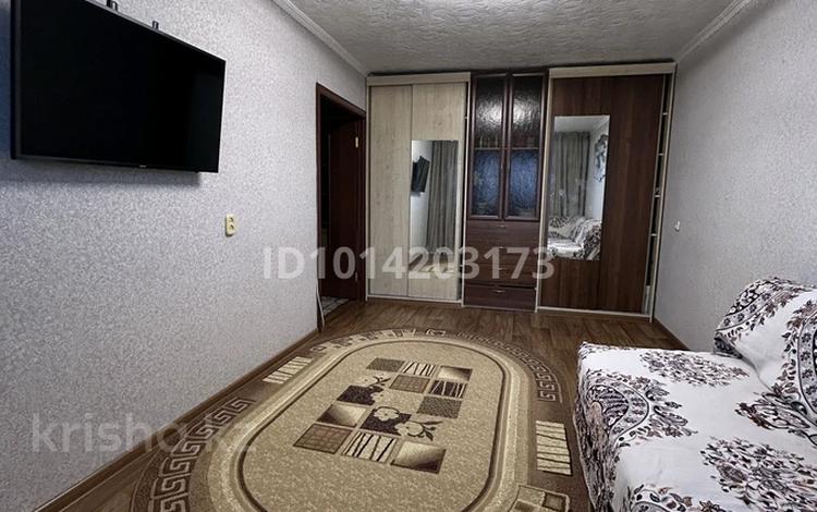 2-бөлмелі пәтер · 41.7 м² · 5/5 қабат, Комсомольский проспект, бағасы: 11.5 млн ₸ в Рудном — фото 2