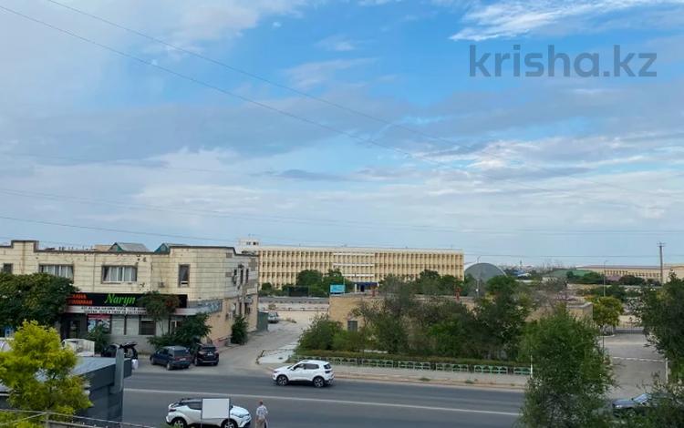2-комнатная квартира · 56 м² · 3/5 этаж, 8-й мкр 20 за 13.5 млн ₸ в Актау — фото 2