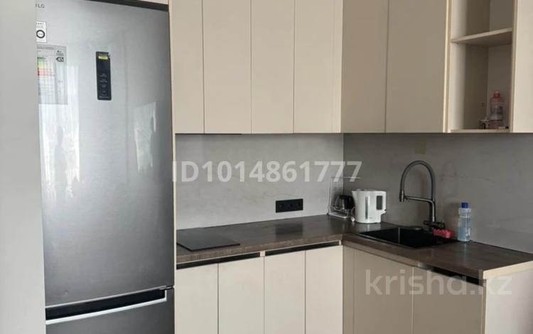 2-бөлмелі пәтер · 50 м² · 15/16 қабат, Утеген батыра 11, бағасы: 450 000 ₸ в Алматы, Ауэзовский р-н — фото 2