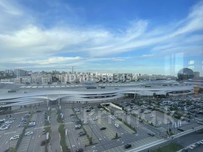 3-комнатная квартира · 80 м² · 13/20 этаж, мкр Комсомольский, Турар Рыскулов 1 за ~ 100 млн ₸ в Астане, Есильский р-н