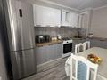 3-бөлмелі пәтер · 77 м² · 3/6 қабат, мкр Самгау, ЖК Ырысты — Пр. Рыскулова уг.ул Емцова, бағасы: 47 млн ₸ в Алматы, Алатауский р-н — фото 2