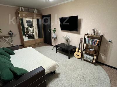 Продажа квартир в Западно-Казахстанской обл.: 2-комнатная квартира · 48.1 м² · 2/6 этаж, 4 микрорайон за 17.5 млн 〒 2-комнатная квартира · 48.1 м² · 2/6 этаж, 4 микрорайон за 17.5 млн 〒 в Уральске