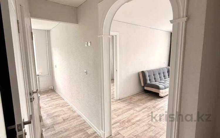 1-бөлмелі пәтер · 41 м² · 2/5 қабат, 2 ш/а., бағасы: 15.2 млн ₸ в Актобе, мкр 8 — фото 2