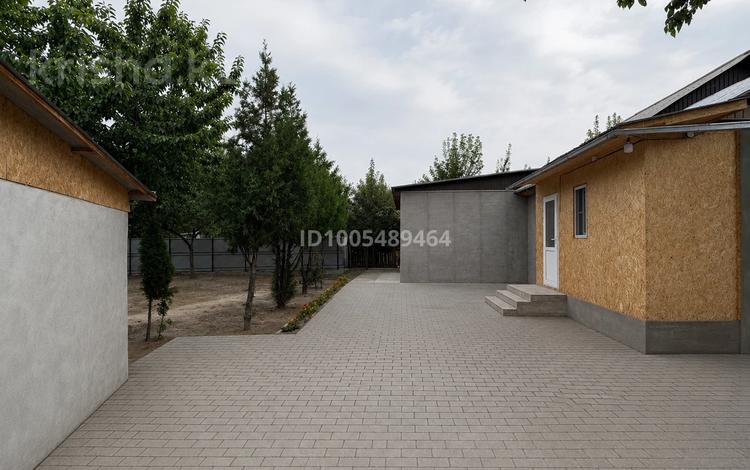Жеке үй · 4 бөлме · 100 м² · 9 жүзд., Көкқайнар ш/а., Жангельдина 48 — Уг. ул. Бенберина, бағасы: 58 млн ₸ в Алматы, Алатауский р-н — фото 14
