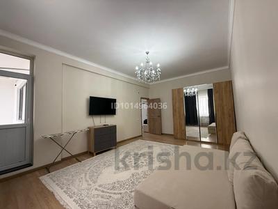 1-бөлмелі пәтер · 55 м² · 6/8 қабат, Нұрсая ш/а., Абулхаир Хана, бағасы: 32 млн ₸ в Атырау, мкр Нурсая