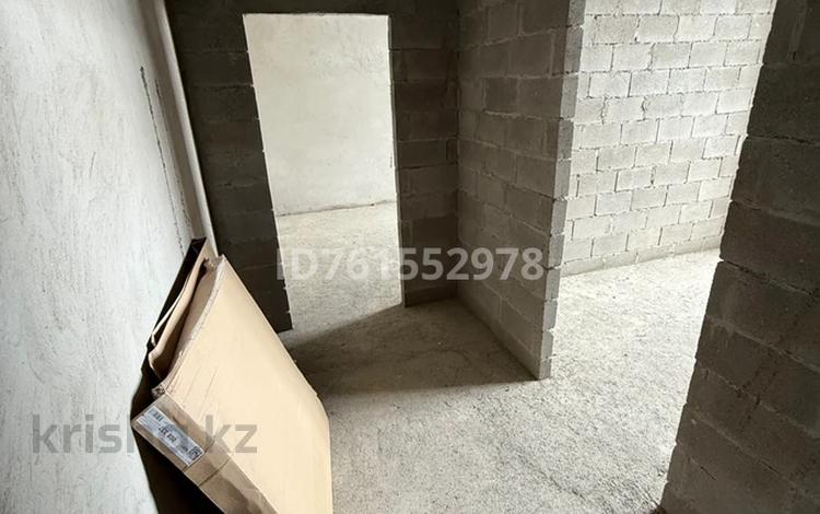 2-бөлмелі пәтер · 67 м² · 4/7 қабат, 32В мкр 68 — ЖК Казына, бағасы: 13.5 млн ₸ в Актау — фото 2