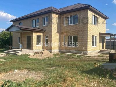 Отдельный дом · 7 комнат · 300 м² · 10 сот., Имашева 17 — Кудайбергенова за 73 млн 〒 в Актобе, жилой массив Заречный-2