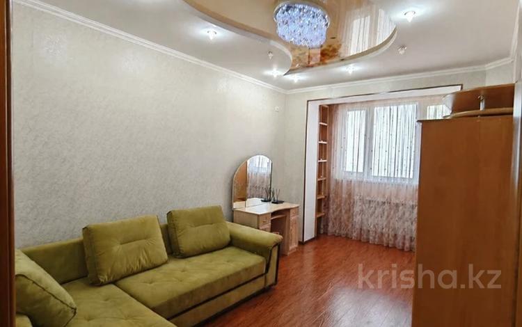 3-бөлмелі пәтер · 72.7 м² · 4/5 қабат, 8-й мкр 4, бағасы: 19 млн ₸ в Актау — фото 4