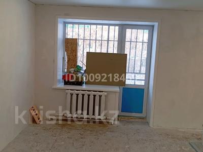 1-комнатная квартира · 32 м² · 2/3 этаж, Менделеева 16 — Республики Менделеева за 4.7 млн 〒 в Темиртау