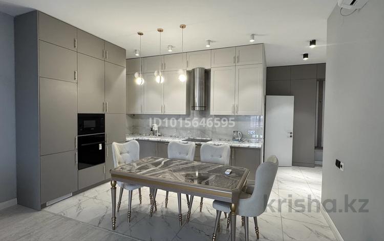 2-комнатная квартира · 83 м² · 7/10 этаж, Кулманова 35 за 400 000 ₸ в Атырау — фото 18