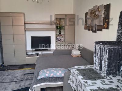 1-комнатная квартира · 38 м² · 1/3 этаж, Карасай Батыра 35 а за 15 000 ₸ в Каскелене