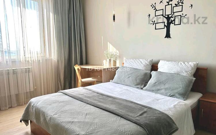2-комнатная квартира · 40 м² · 1/9 этаж, мкр Аксай-1 11/9 за 1 500 ₸ в Алматы, Ауэзовский р-н — фото 7