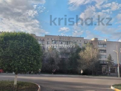 Продажа квартир в Акмолинской обл.: 4-комнатная квартира · 78.1 м² · 1/5 этаж, Абая 113 — Габдуллина за 19.8 млн 〒 4-комнатная квартира · 78.1 м² · 1/5 этаж, Абая 113 — Габдуллина за 19.8 млн 〒 в Кокшетау