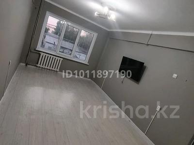 1-комнатная квартира · 30.2 м² · 2/5 этаж, пр. Абая 47 за 10 млн 〒 в 
