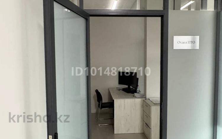 Кабинеттер және жұмыс орындары · 15 м², бағасы: 200 000 ₸ в Астане, Нура р-н — фото 2