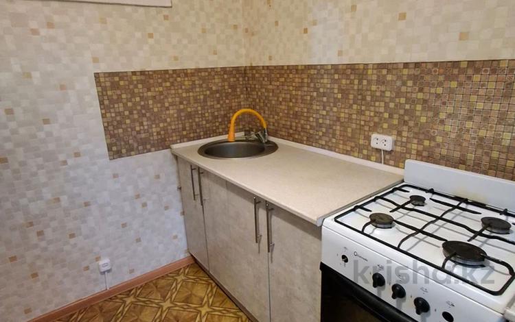 1-комнатная квартира · 35 м² · 3/5 этаж, Ауэзова 150 — Городской парк за 140 000 ₸ в Петропавловске — фото 2