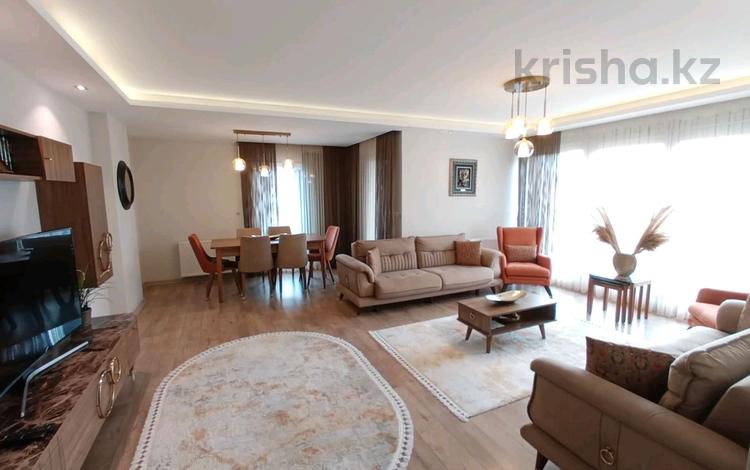 4-бөлмелі пәтер · 140 м² · 4/5 қабат, Муратпаша — Центр города, бағасы: ~ 88.9 млн 〒 в Анталье — фото 2