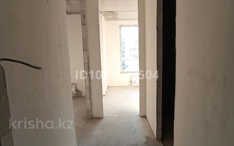 1-комнатная квартира · 35 м² · 10/12 этаж, Жубан Молдагалиев 3 за 18.8 млн 〒 в Астане, Нура р-н — фото 2