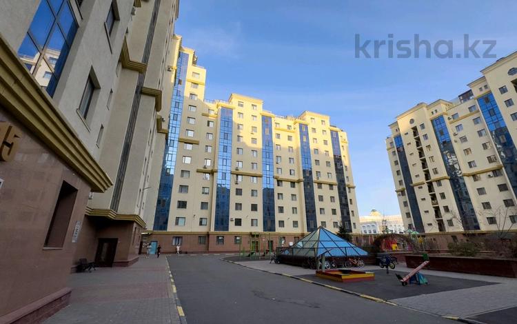 3-бөлмелі пәтер · 80 м² · 14/14 қабат, Туркестан 10, бағасы: 32.5 млн ₸ в Астане, Есильский р-н — фото 2
