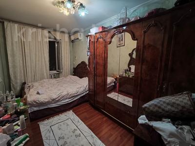 2-бөлмелі пәтер · 44 м² · 3/5 қабат, Ақсай-2 ш/а., саина, бағасы: 32 млн ₸ в Алматы, Ауэзовский р-н