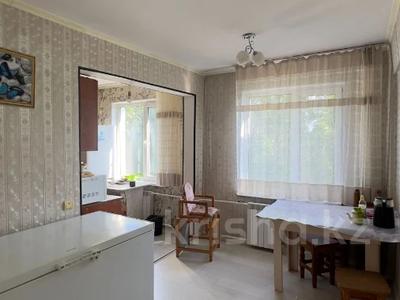 4-комнатная квартира · 60 м² · 5/5 этаж, Михаэлиса 4 за 20.8 млн ₸ в Усть-Каменогорске