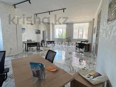 Свободное назначение · 196 м² за 700 000 ₸ в Атырау, мкр Нурсая