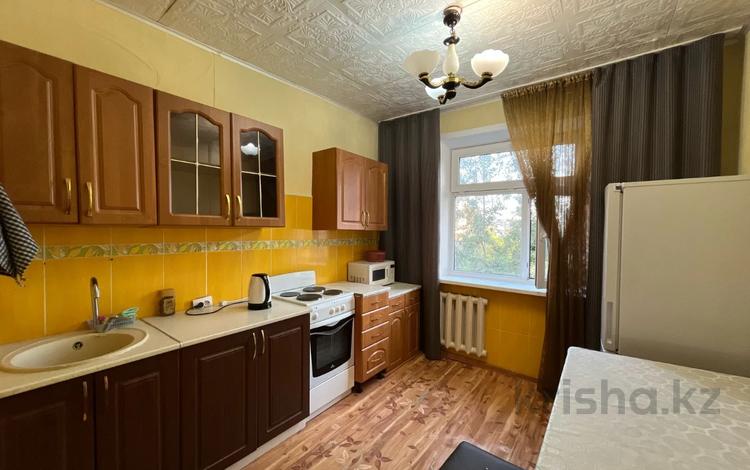 2-комнатная квартира · 54 м² · 6/10 этаж, мкр Юго-Восток, мкр Степной 4 за 21.4 млн ₸ в Караганде, Казыбек би р-н — фото 7